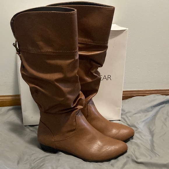 REPORT FOOTWEAR Tan Knee-high vegan leather boots size 8.5 - Picture 5 of 5